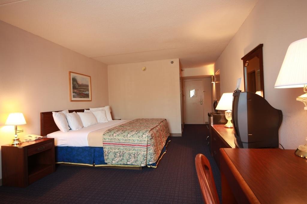 Boarders Inn And Suites - Marion Oda fotoğraf